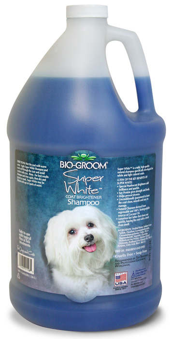 

Шампунь для собак BIO-Groom Super White Shampoo оттеночный для светлой шерсти 3,8 л